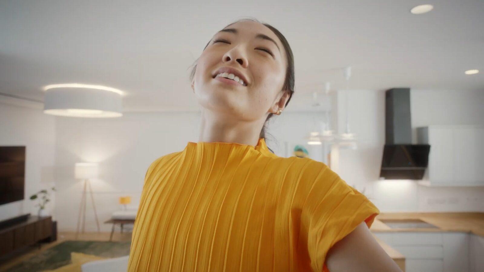 Samsung Work Wonders in Action advert, styled by London fashion stylist Hollie Lacayo